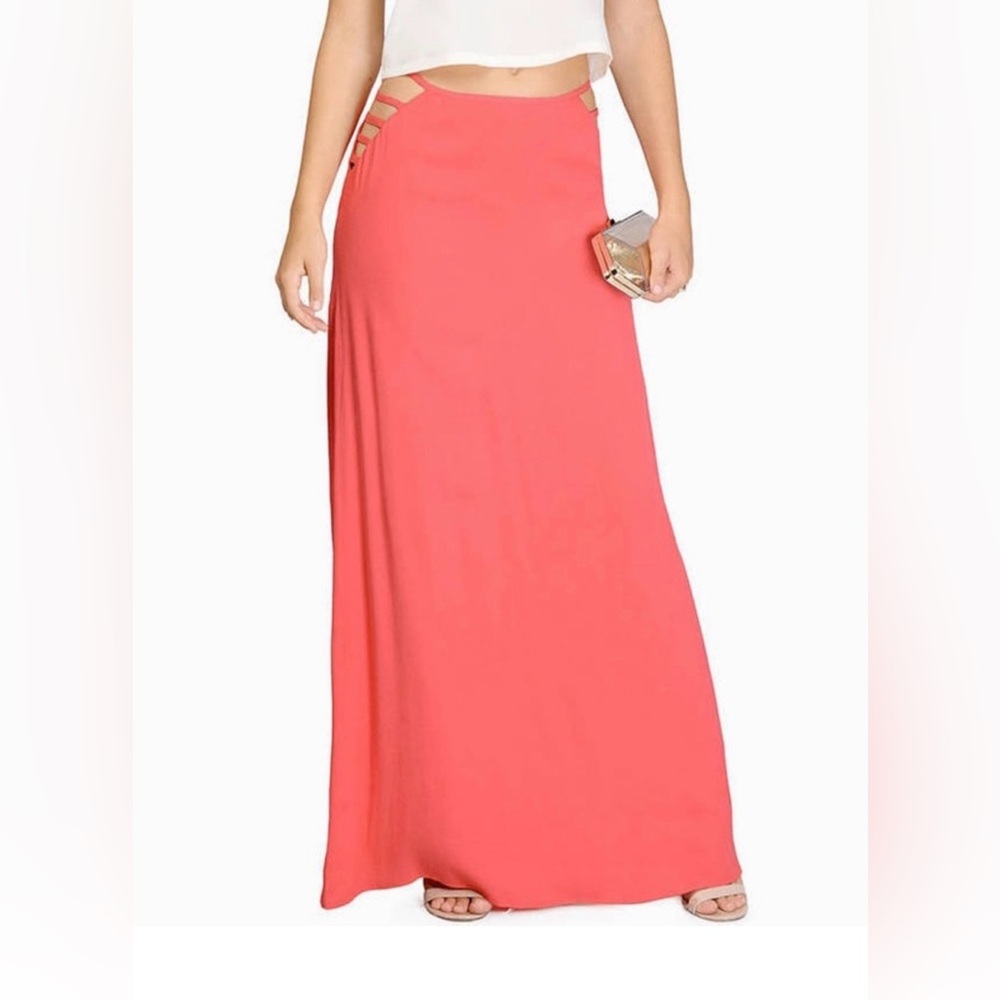 Tobi side cutout maxi skirt coral colored size M